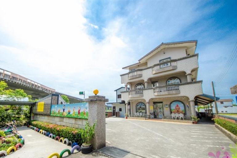 Sweetheart Homestay Luodong Exterior photo
