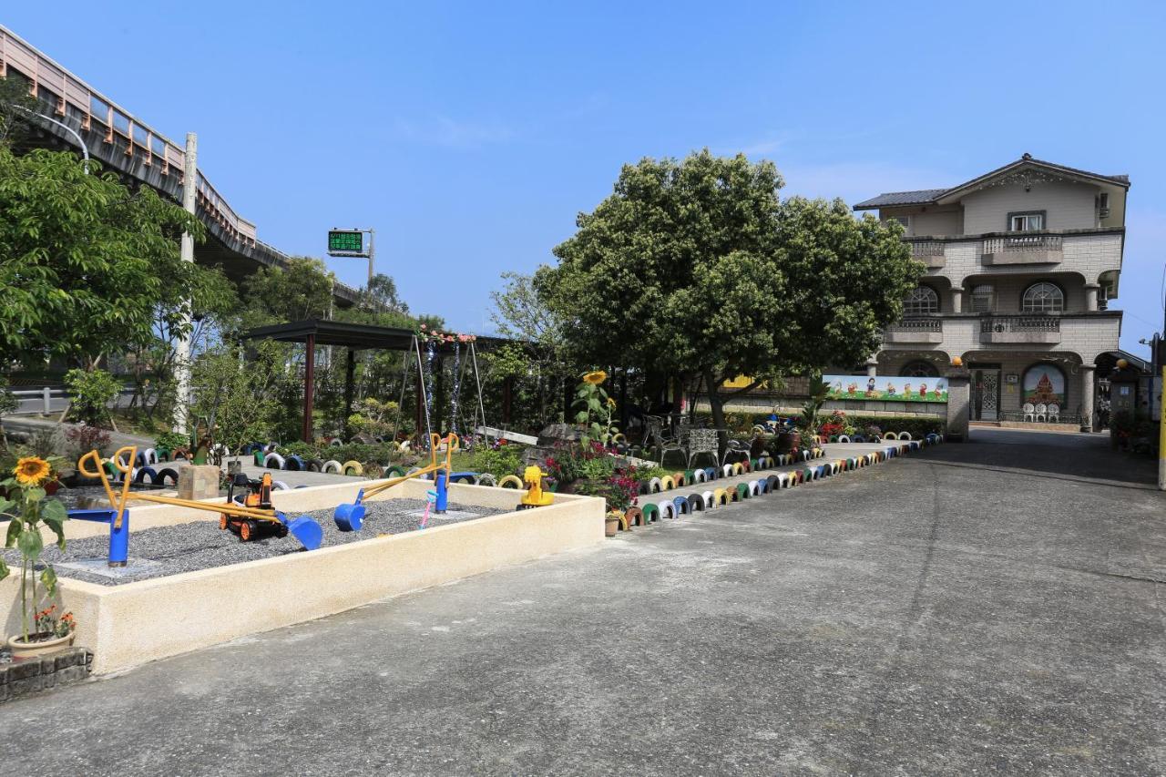 Sweetheart Homestay Luodong Exterior photo