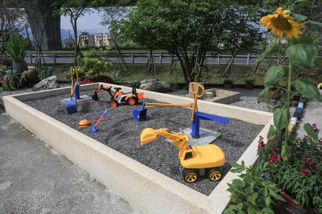 Sweetheart Homestay Luodong Exterior photo